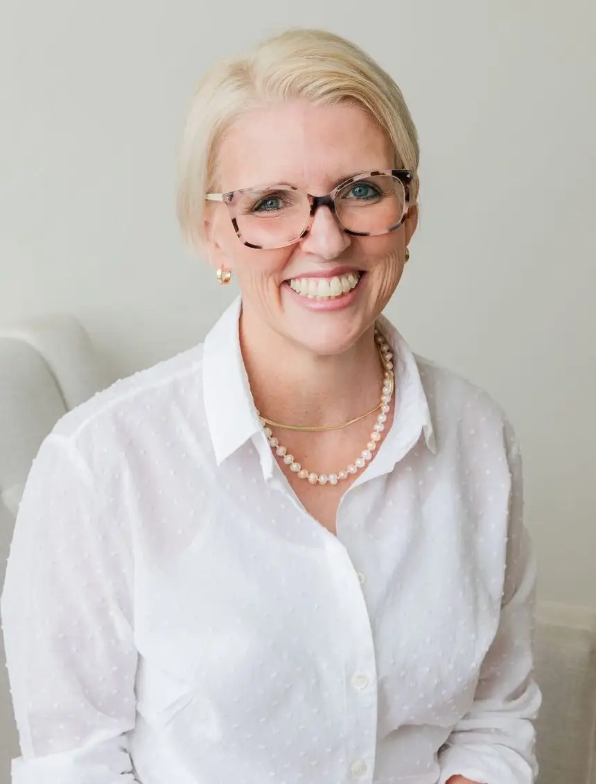 Chelsi Hollingshead, Psychiatric & Mental Health Nurse Practitioner